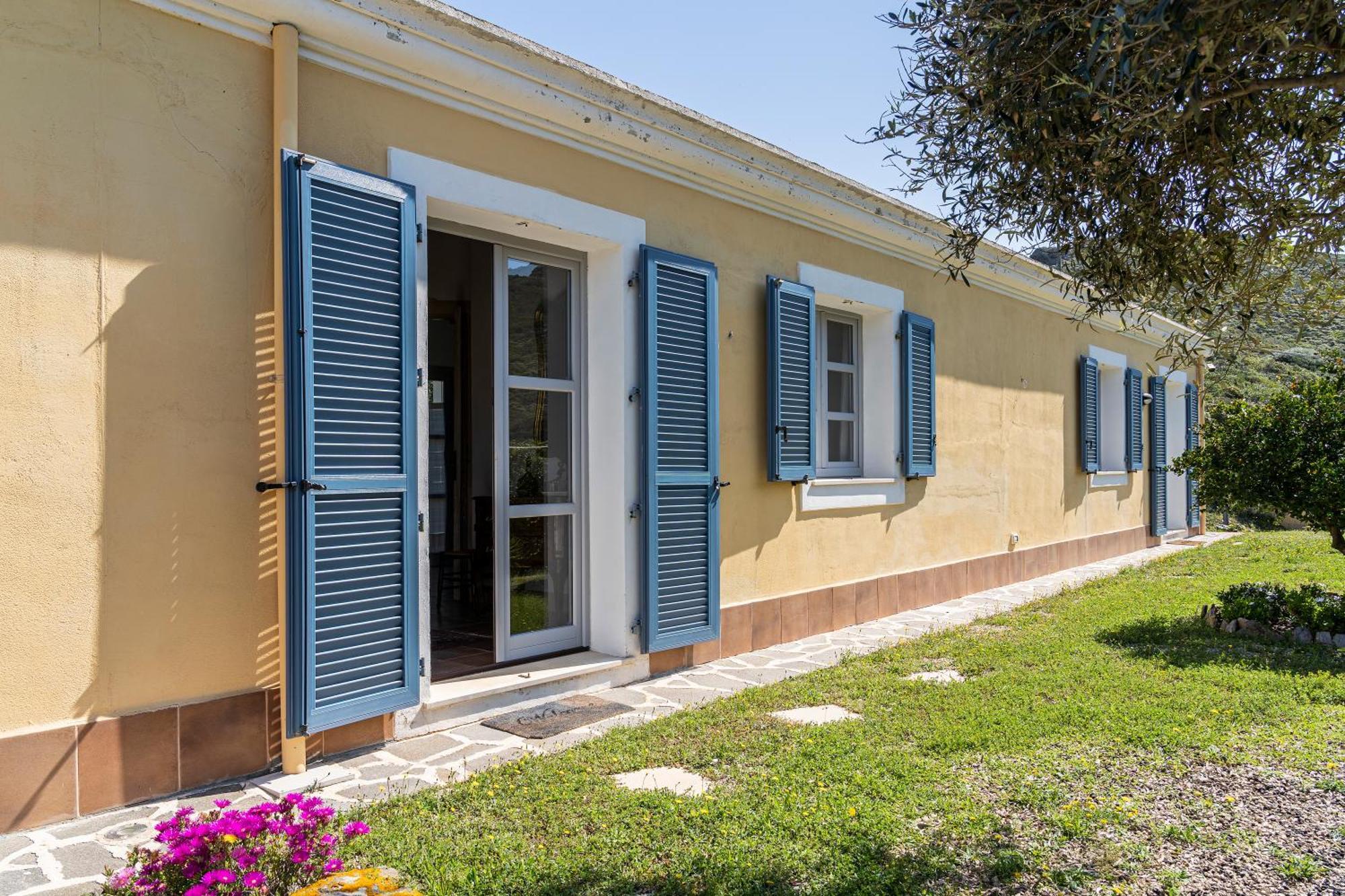 B&B Calata Di Soli Miniera dell'Argentiera Exterior photo
